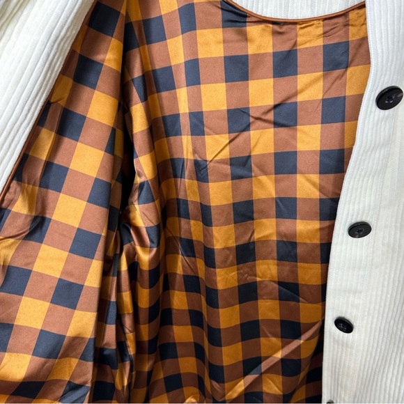 NWT Scotch & Soda Corduroy Shacket - Vanilla White (Size Small)
MSRP $268 - Picture 5 of 8